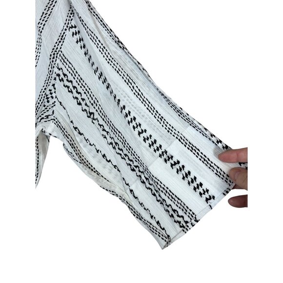 Logo Coastal Tunic Top L White Striped Boho Western Resort Tassel Classic 80s - Picture 7 of 11